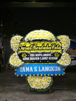 Papan Bunga Duka di Tawangmangu